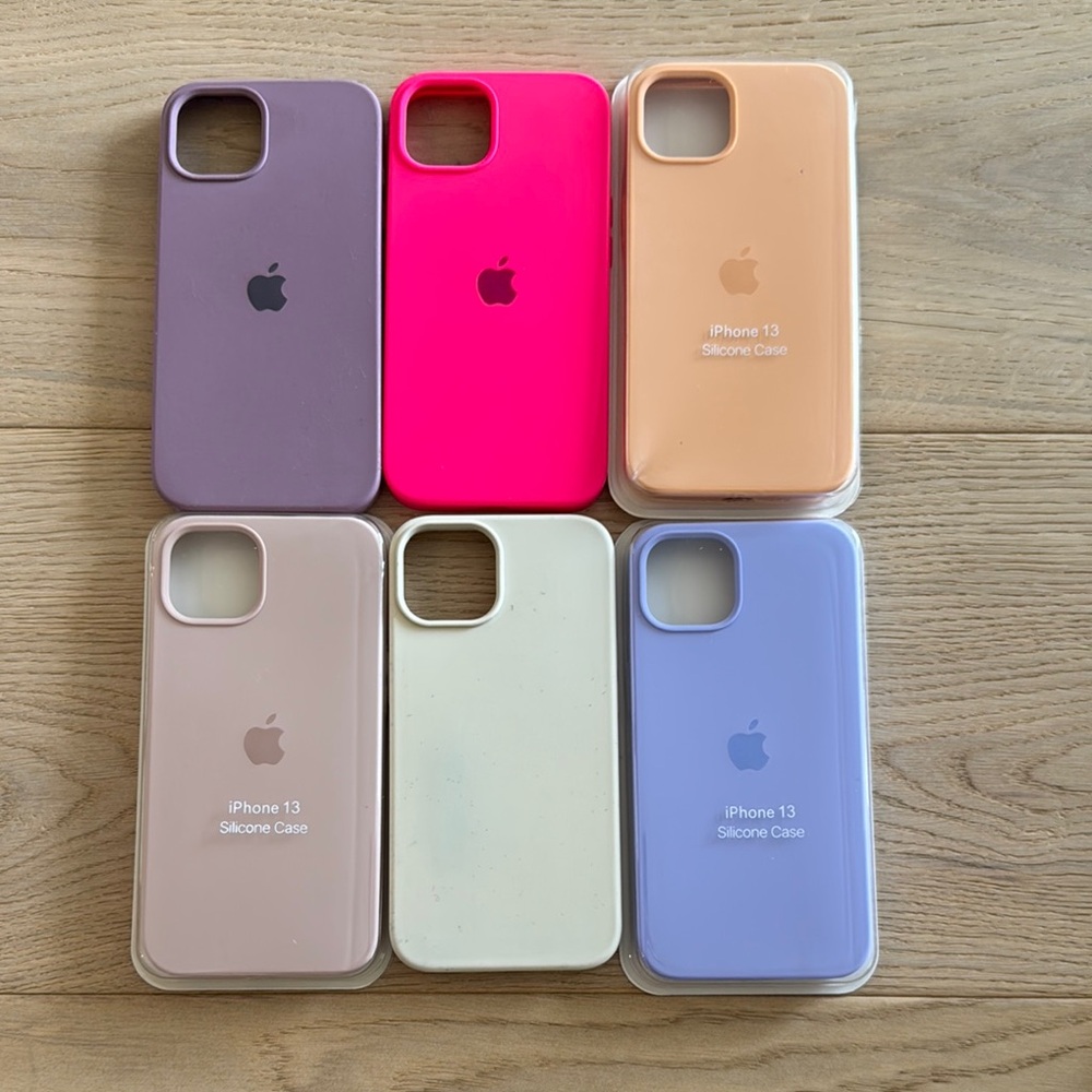 Apple iPhone 13 Silicone Case - Multiple Colors
